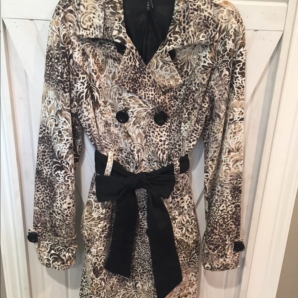 Double-breasted jacket